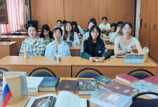 В институте международного образования прошли праздничные события, приуроченные к Пушкинскому дню