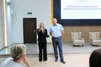 Вручение дипломов в центре дополнительного профессионального образования