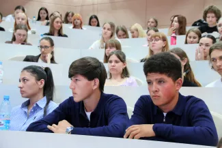 Терроризму и экстремизму – нет: со студентами ВГСПУ обсудили важную тему