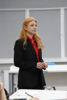 ВГСПУ зовёт за страницы учебников: Школа юного русиста начала новый учебный год