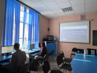 Лингвисты программы