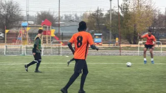 Спорт как язык единства: товарищеский матч по мини-футболу объединил иностранных студентов Волгограда и Дубовского педагогического колледжа