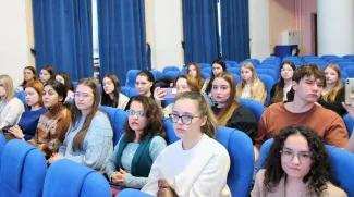 «Мы – наследники Победы!»: студенты ВГСПУ –  о памяти и подвиге в  «Литературной гостиной» 