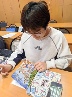 Частичка тепла в конверте: студенты ИМО стали «внуками по переписке»