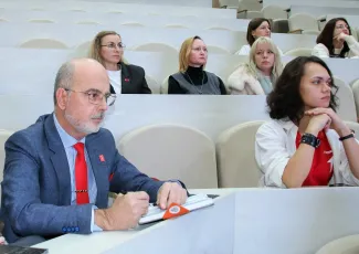 «Эмоции в работу»: наставники «Движения Первых» в ВГСПУ учились управлять энергией и предотвращать выгорание