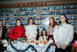 В ВГСПУ прошла благотворительная ярмарка  «Снежинка на ладони» 