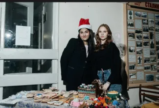 В ВГСПУ прошла благотворительная ярмарка  «Снежинка на ладони» 