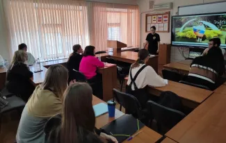 В ВГСПУ прошел кинолекторий, посвященный 82-й годовщине полного освобождения Ленинграда от фашистской блокады