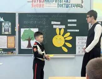 «Флагман педагогического образования: твой маршрут - ВГСПУ»: студенты провели профориентационное мероприятие со школьниками