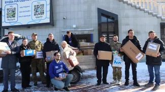 Передача гуманитарного груза