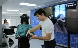 Директора школ из Среднеахтубинского района оценили возможности ВГСПУ