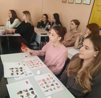 Студенты ИДиНО освоили современные методики работы с детьми на мастер-классе 