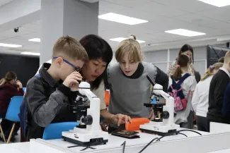 •	Добрая традиция: ВГСПУ встречает младших школьников в рамках профильного проекта