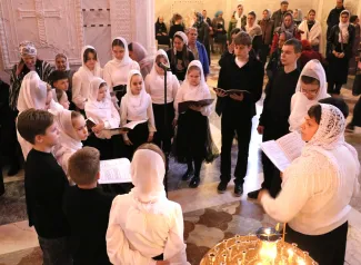 Литургия в храме