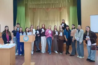 Представители ВГСПУ встретились с выпускниками Михайловского профессионально-педагогического колледжа 