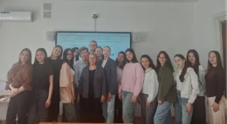 «Час карьеры»: будущие сурдопедагоги встретились с учителем-дефектологом