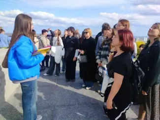 Студентка-историк провела экскурсию для студентов ВГСПУ и школьников