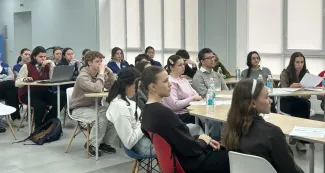 В Центре общественной дипломатии ВГСПУ состоялся межрегиональный круглый стол «Развитие студенческого туризма: перспективы и возможности»