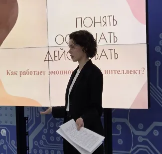 Выпускники ВГСПУ получили  паспорта универсальных компетенций