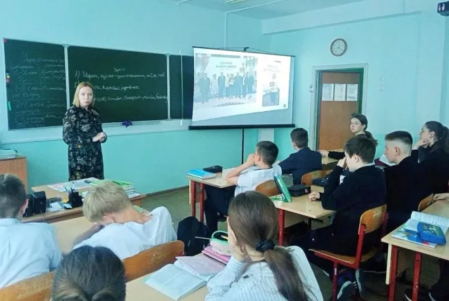 ВГСПУ знакомит школьников с героическим прошлым нашей страны