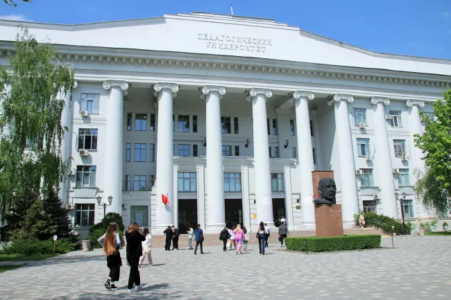В ВГСПУ началось обучение второго потока учителей естественно-научного профиля