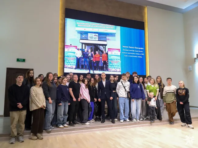 В ВГСПУ прошла лекция о современных технологиях в настольном теннисе