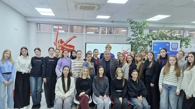 В День Героев Отечества в ВГСПУ прошла лекция «Время героев»