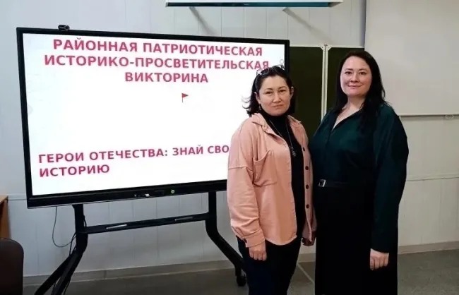 Преподаватель ВГСПУ поделилась опытом с учителями Суровикинского района