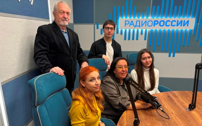 Заимствования в русском языке: команда Института русского языка и словесности ВГСПУ выступила в авторской программе «Гость в студии» в эфире «Радио России. Волгоград»