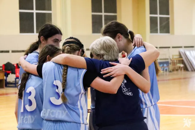 Студентки ВГСПУ завершили сезон АСБ 2025-2026 по баскетболу