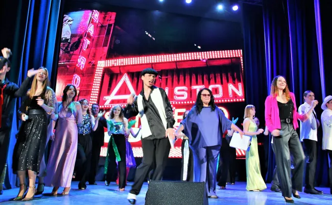  «Открытый занавес»: ретро-хиты собрали аншлаг в ВГСПУ